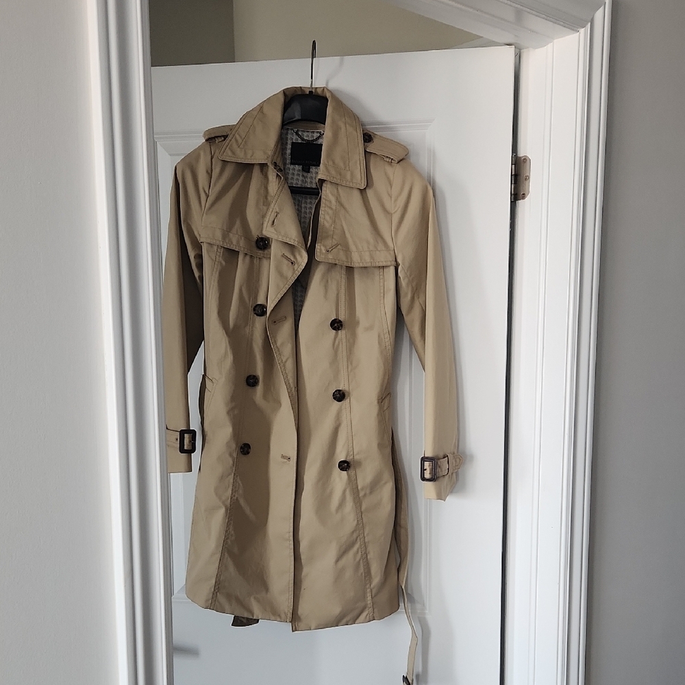 Banana Republic Tan Double-Breasted Trench Coat with Belt